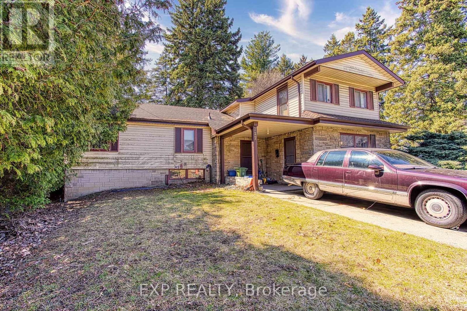 227 STONE CHURCH ROAD WEST Image 6