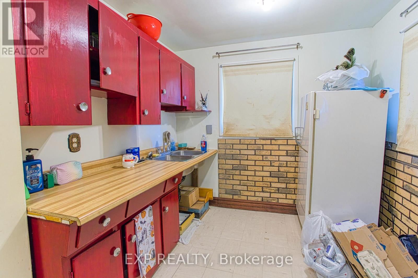 227 STONE CHURCH ROAD WEST Image 8