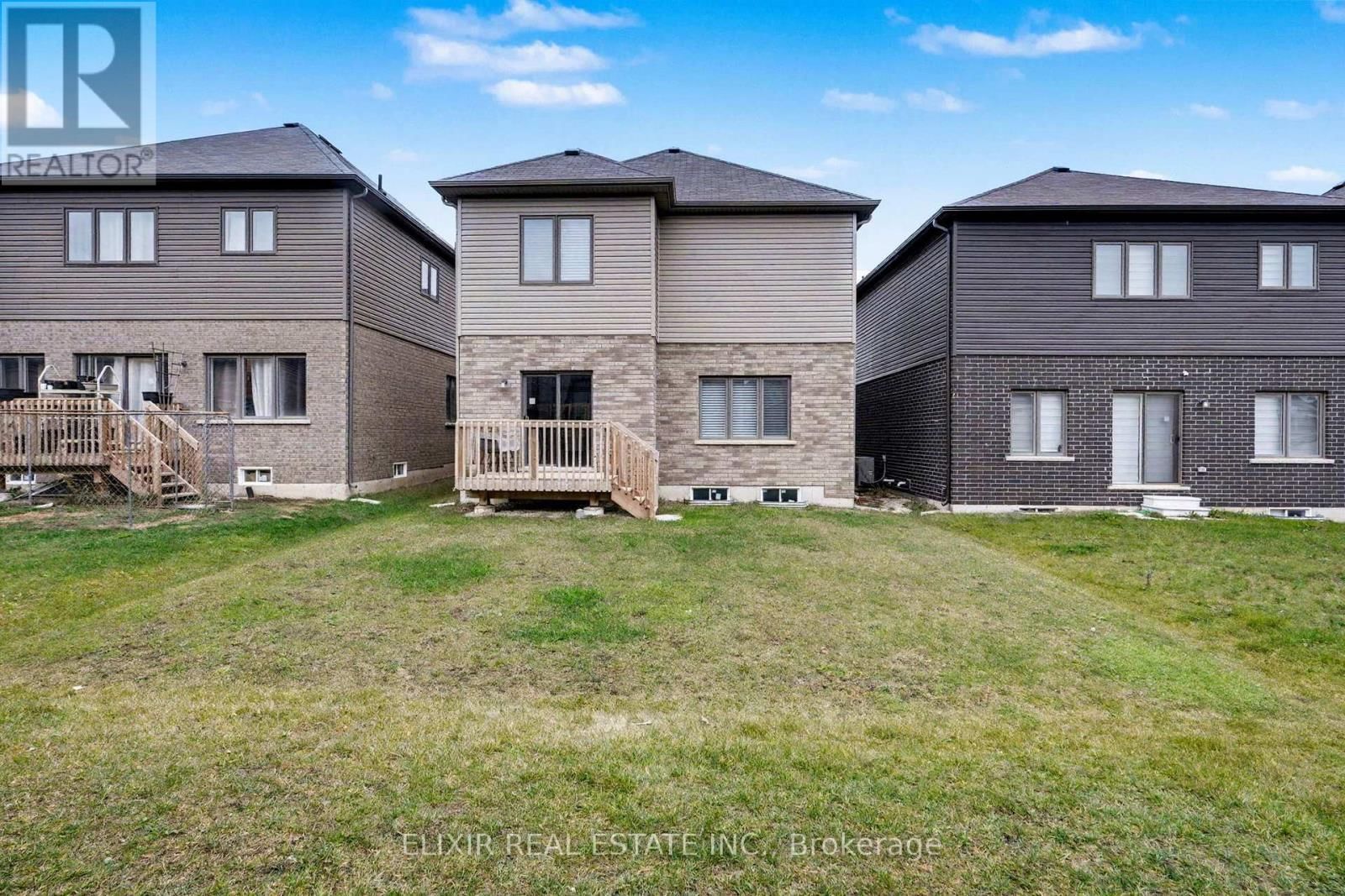 18 JENNER DRIVE Image 25