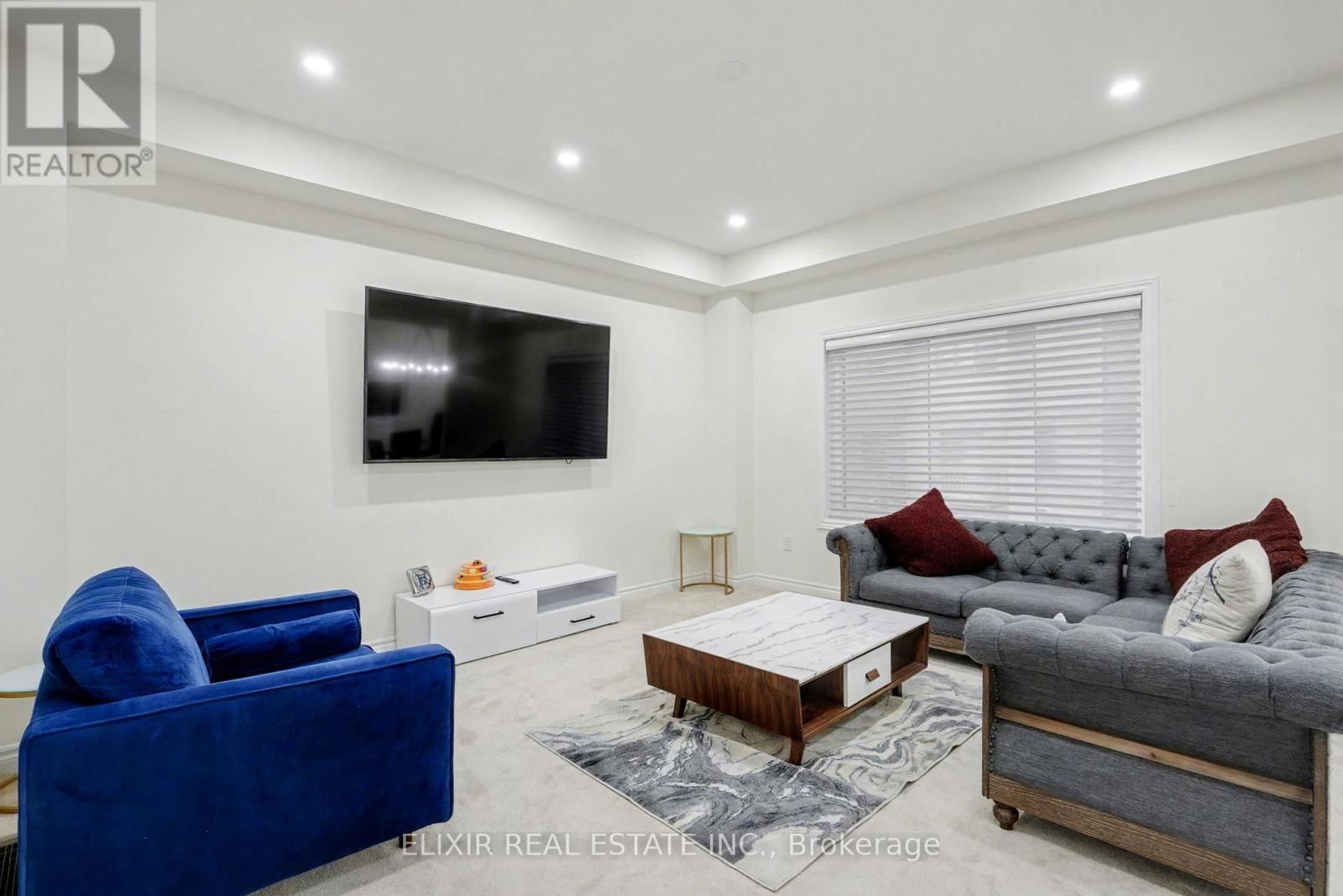 18 JENNER DRIVE Image 4