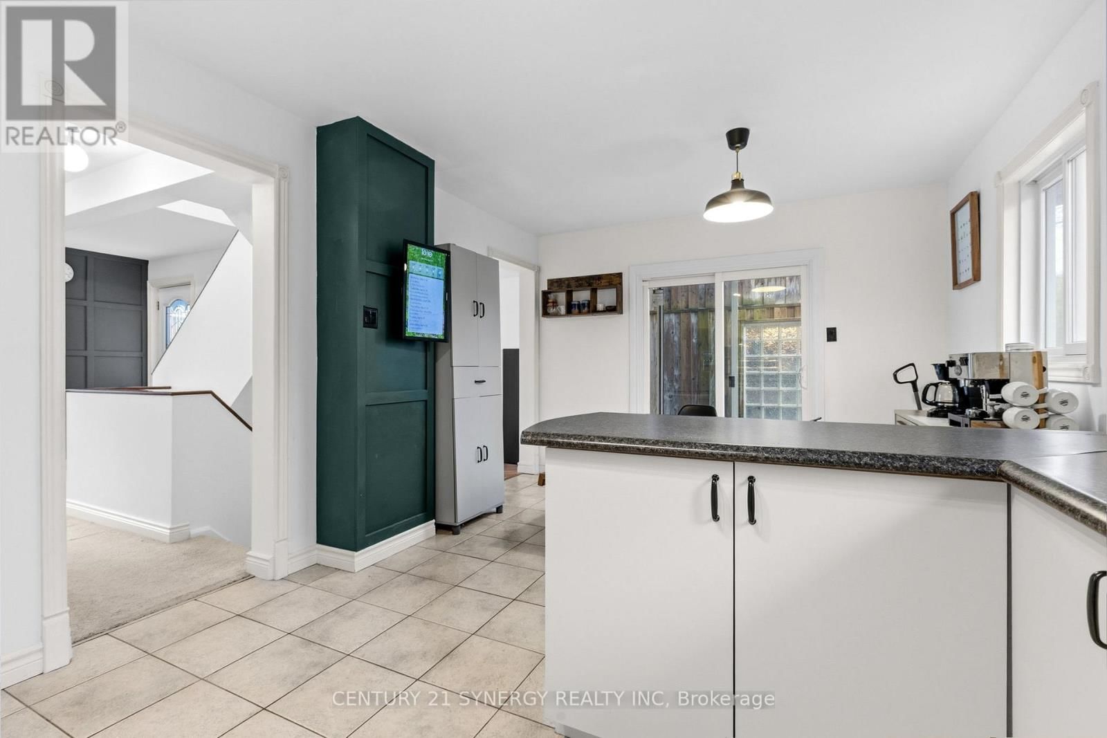 6 BERTON PLACE Image 22