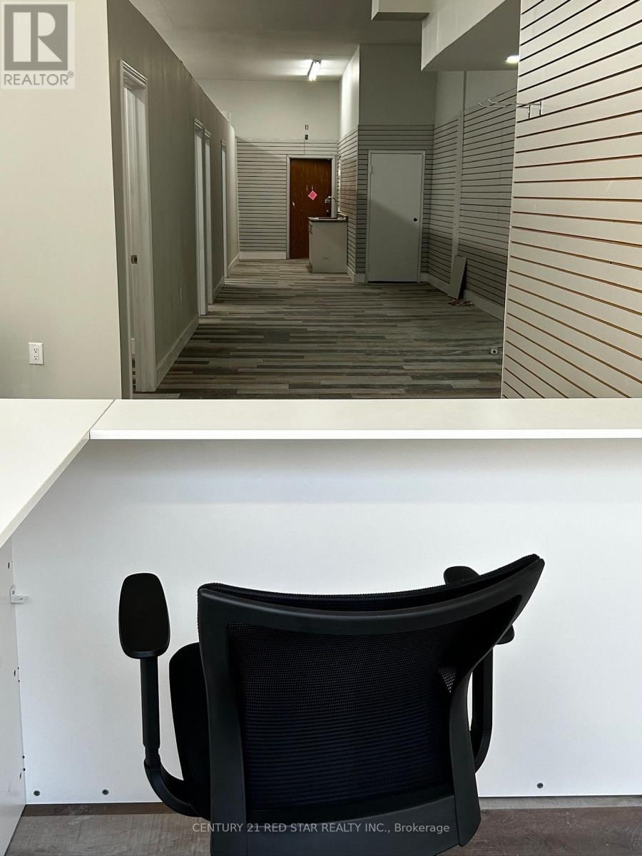 Main - 368 DUNDAS STREET Image 5