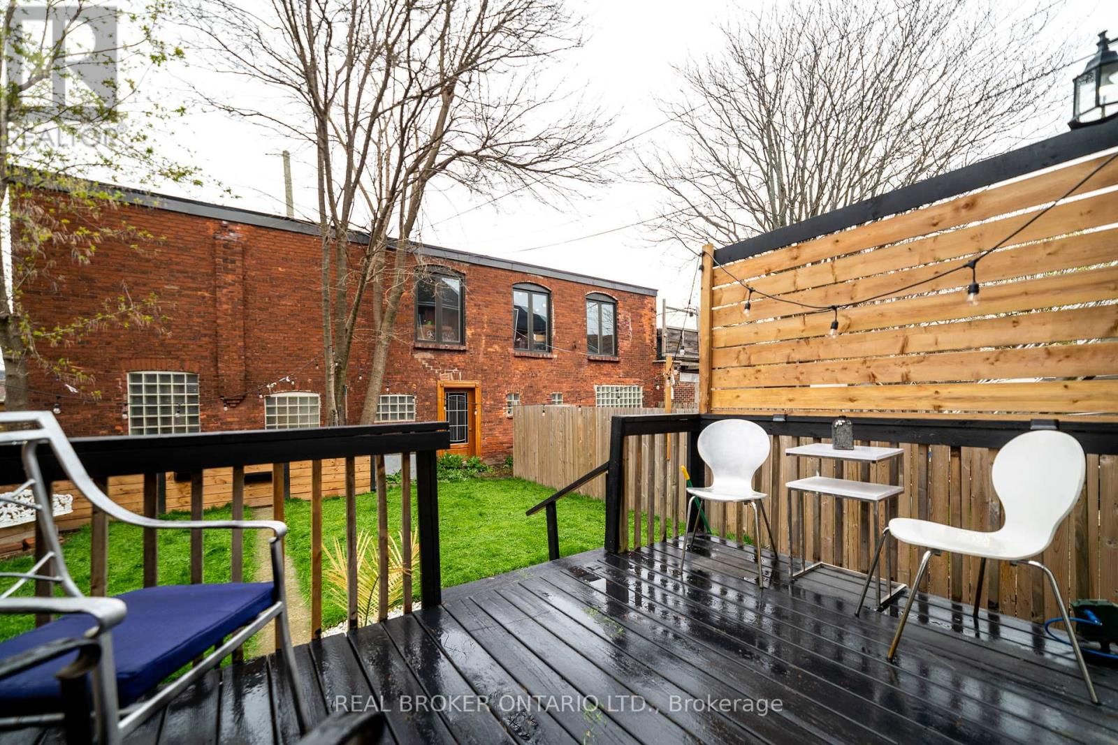 19 CENTURY STREET Image 21