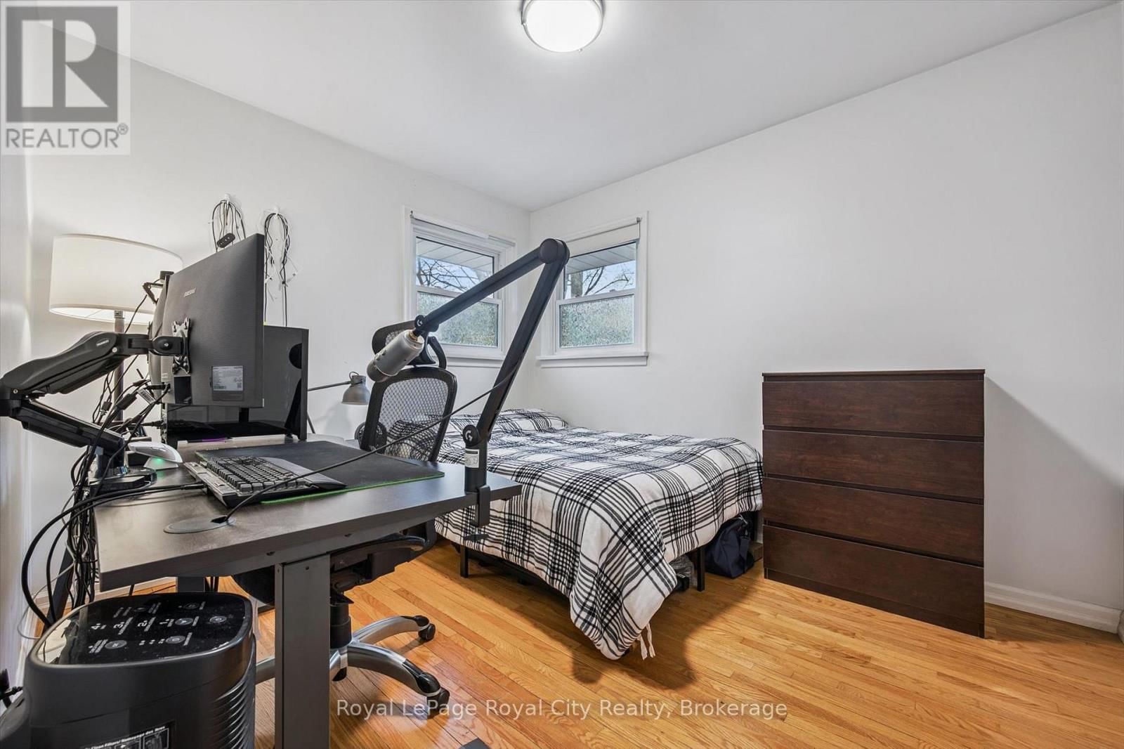 12 DELMAR BOULEVARD Image 14