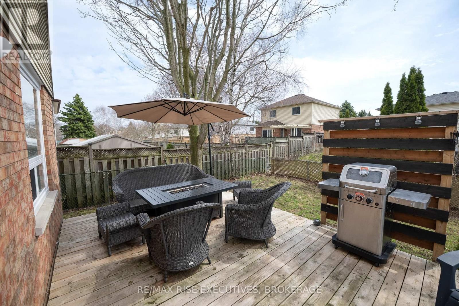 547 EWING STREET Image 23