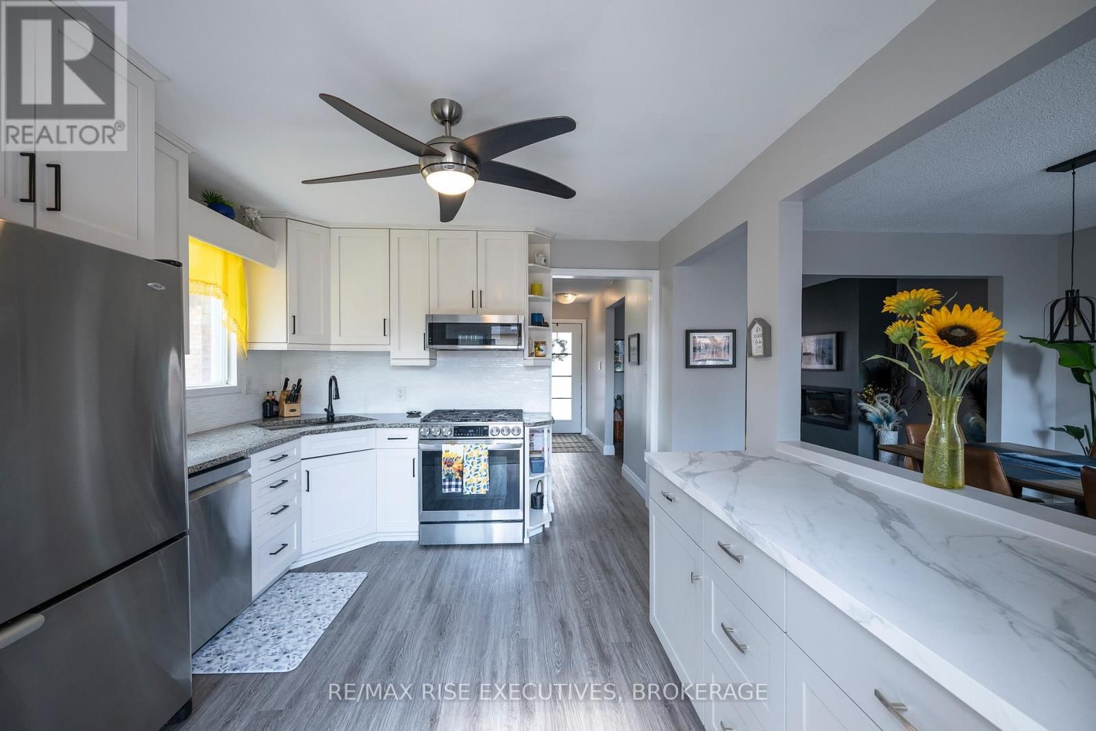 547 EWING STREET Image 5