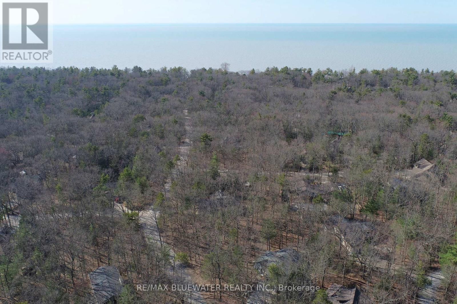 10296 GRAND OAKS DRIVE Image 17