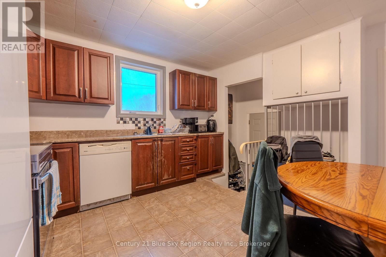 380 PARK AVENUE Image 14