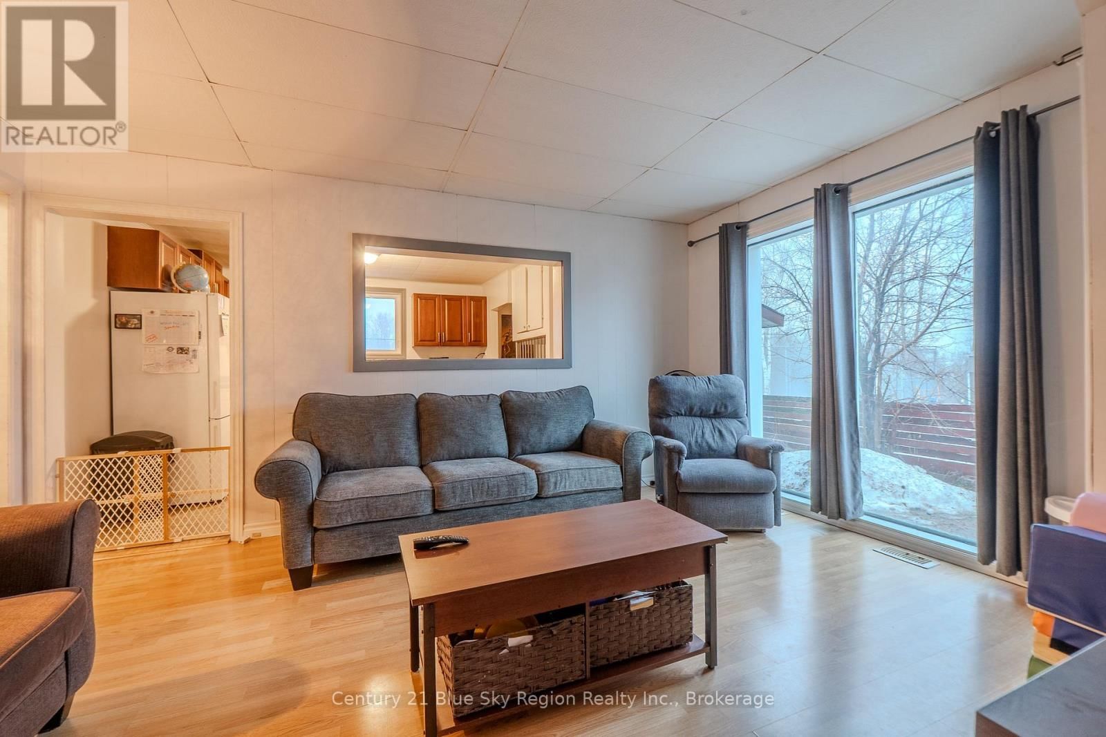 380 PARK AVENUE Image 17