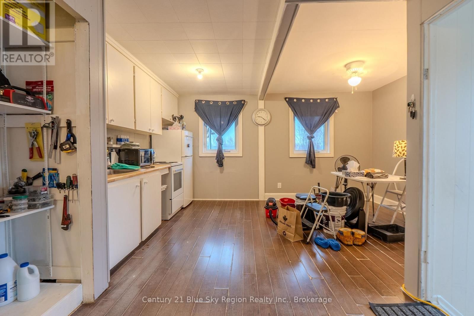 380 PARK AVENUE Image 29