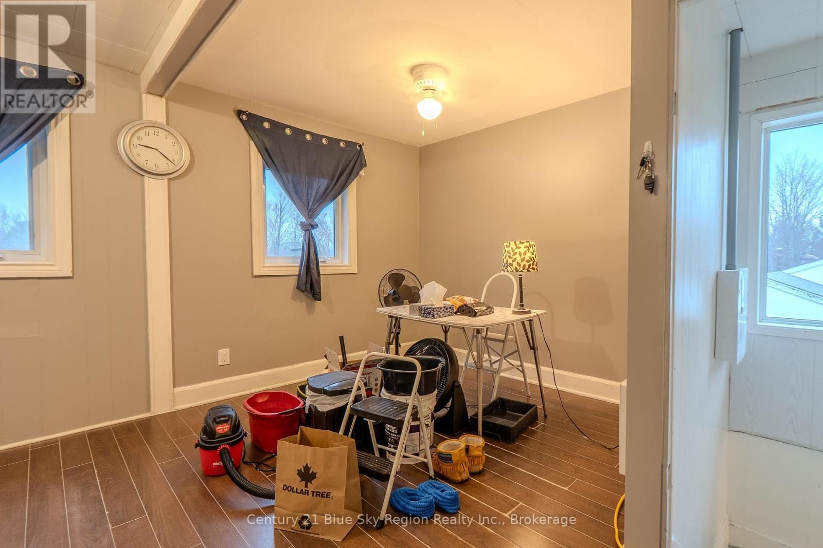 380 PARK AVENUE Image 30