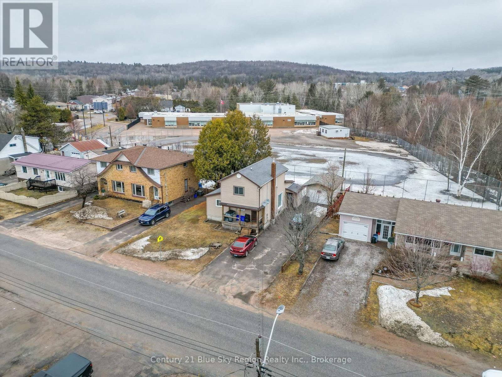 380 PARK AVENUE Image 5