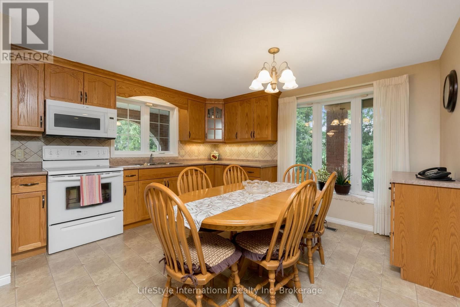 5601 FIFTH LINE Image 11