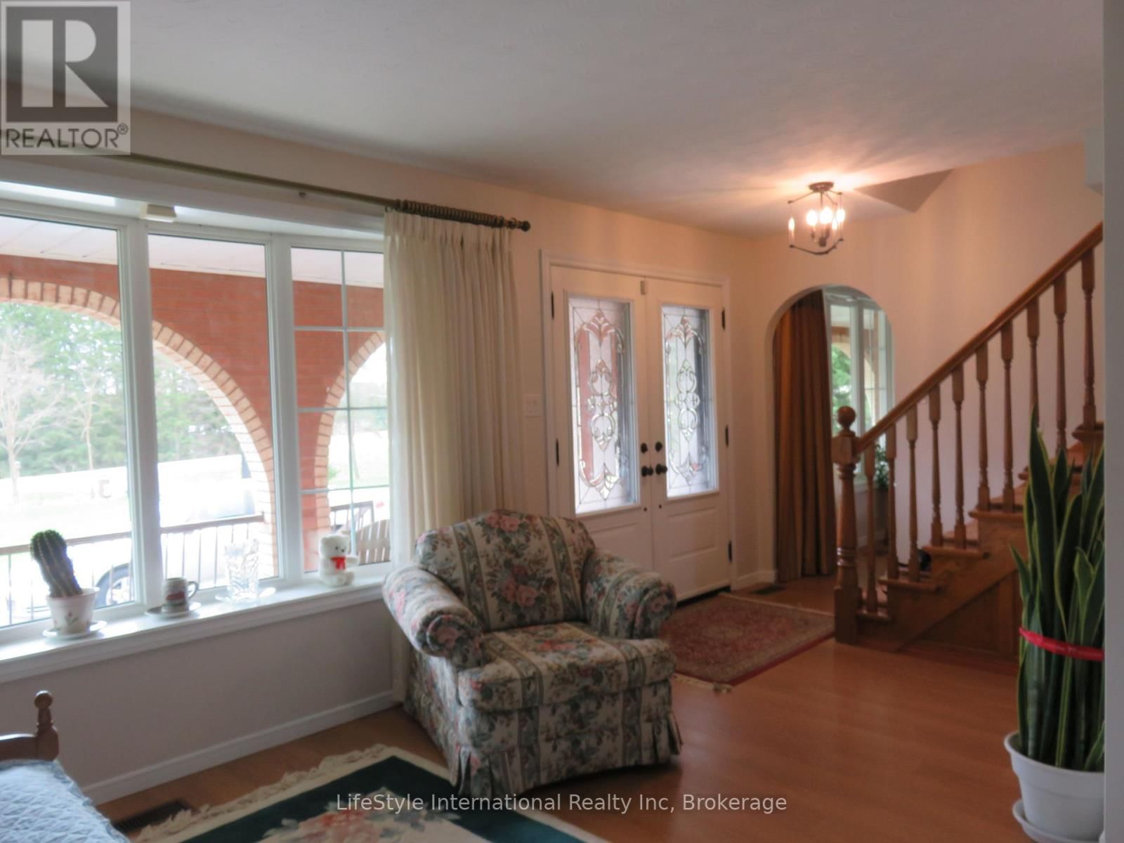 5601 FIFTH LINE Image 24