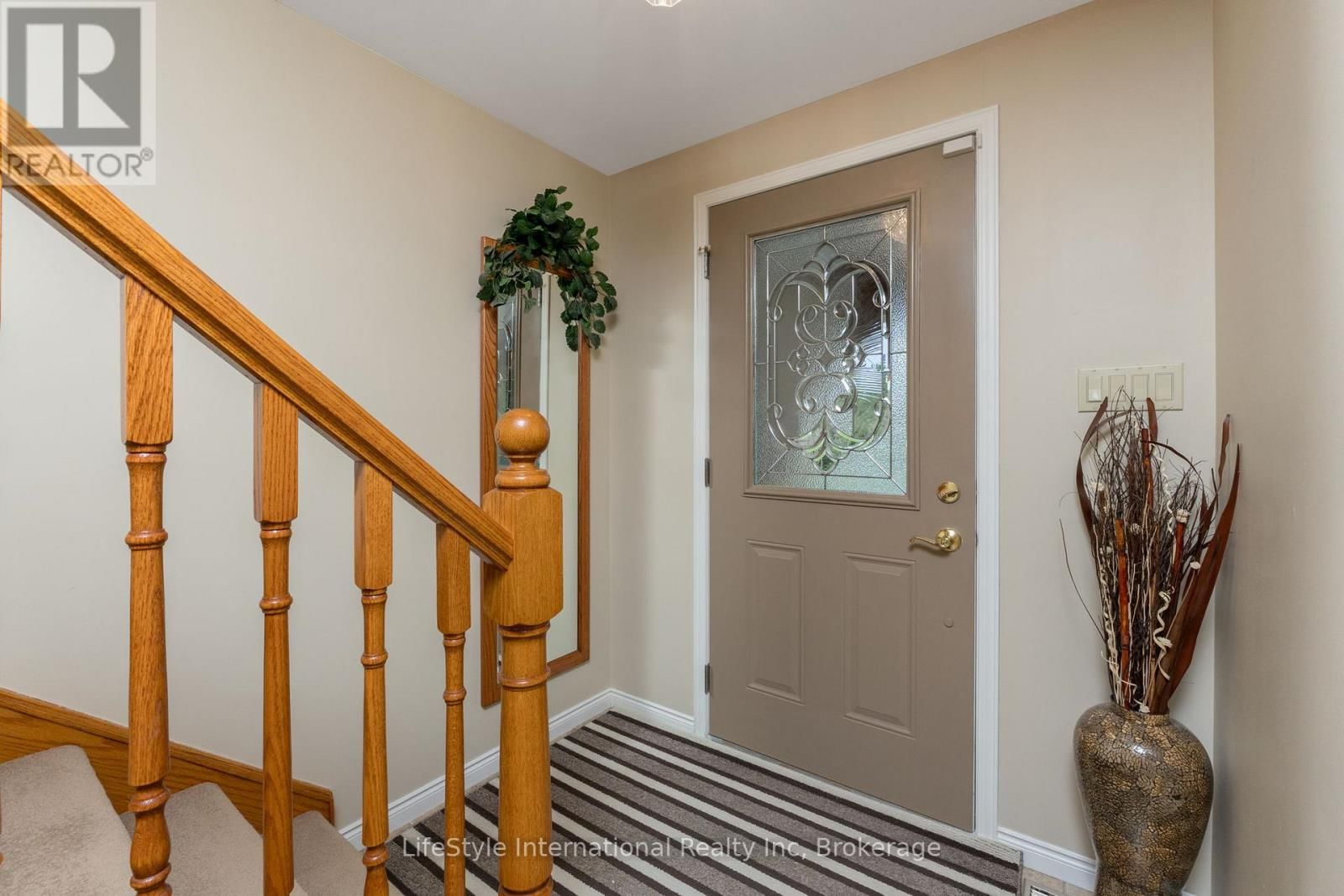 5601 FIFTH LINE Image 6