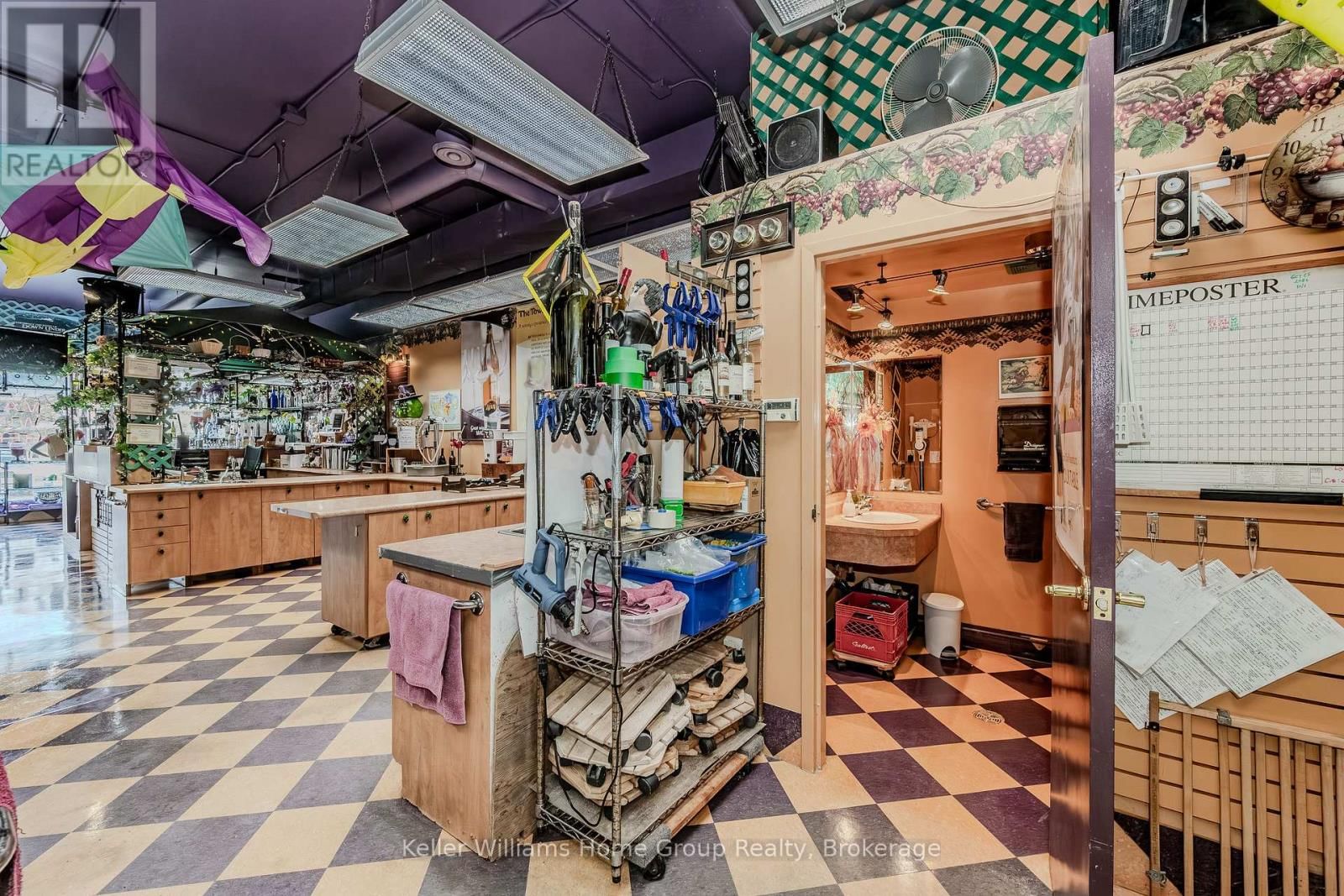 5 - 115 DOWNEY ROAD Image 38