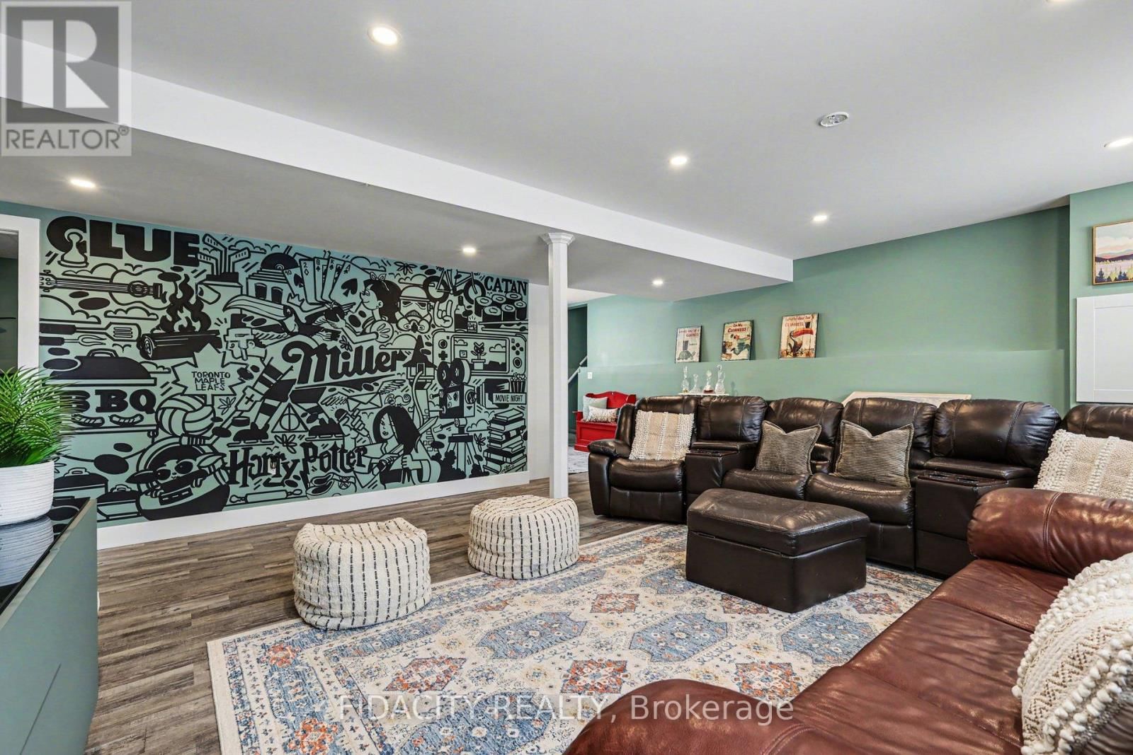 266 CLIFFORD CAMPBELL STREET Image 21