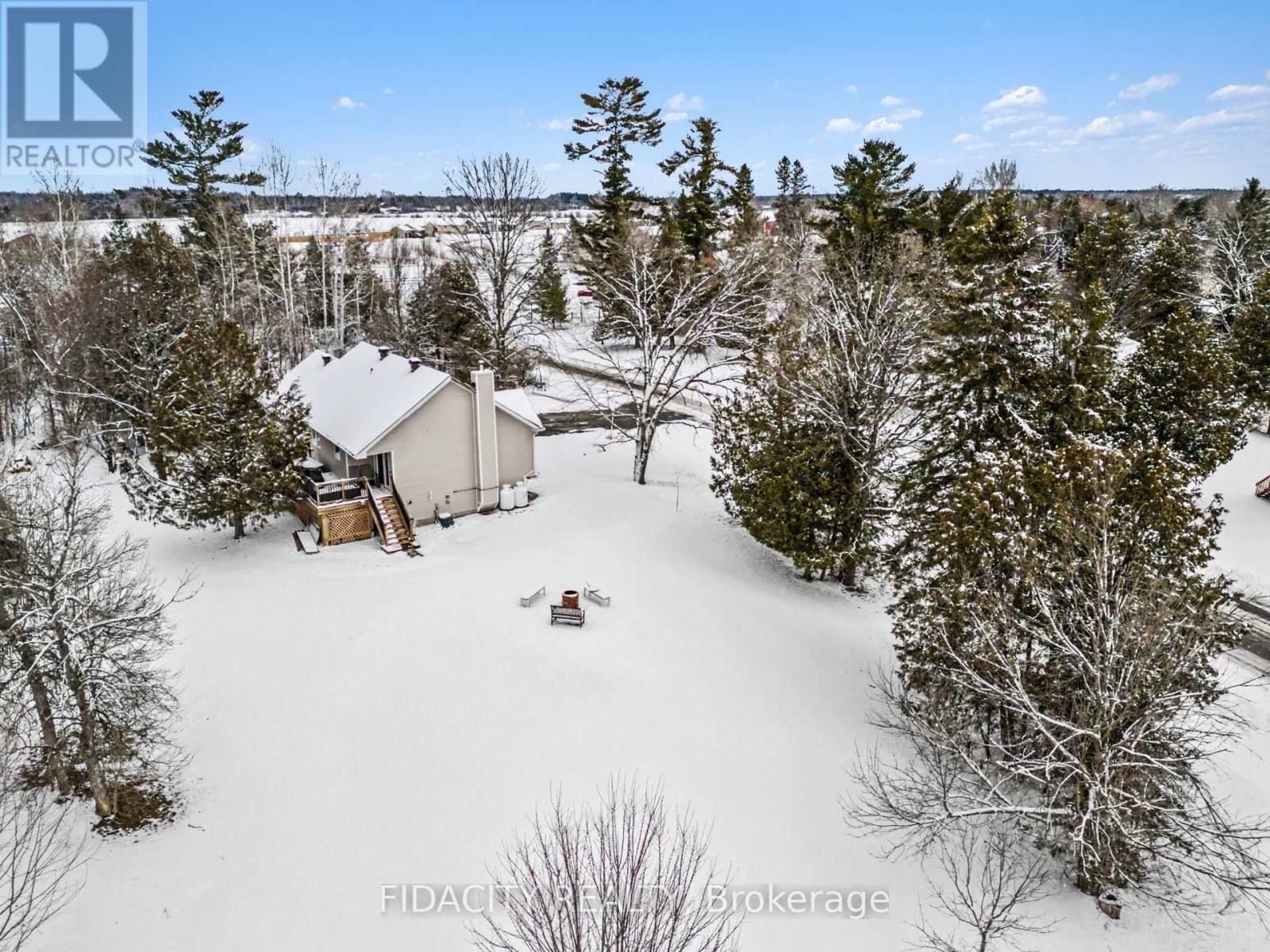 266 CLIFFORD CAMPBELL STREET Image 32