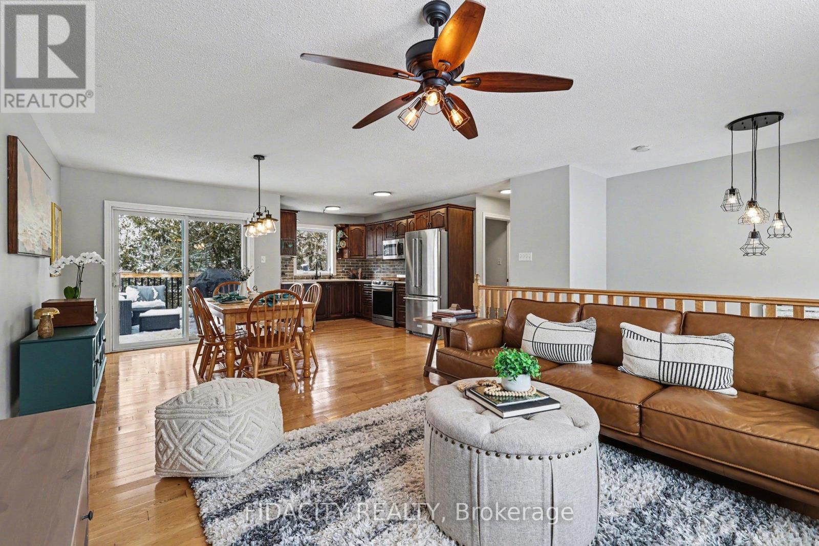 266 CLIFFORD CAMPBELL STREET Image 5