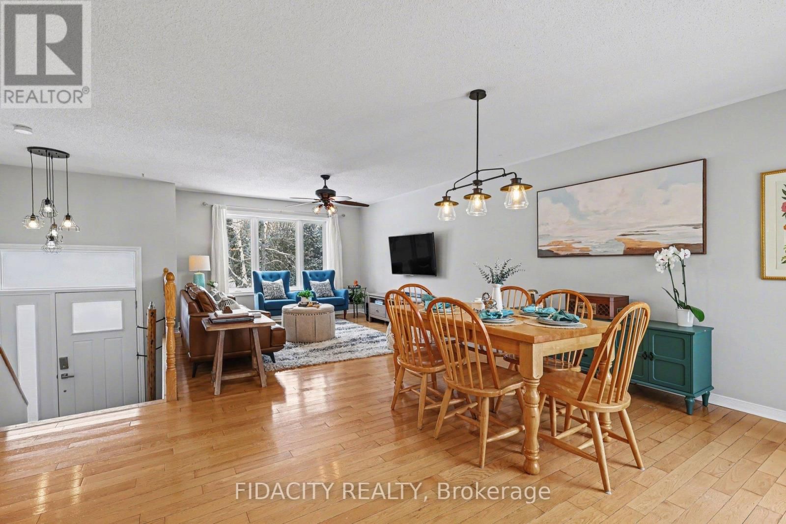 266 CLIFFORD CAMPBELL STREET Image 6