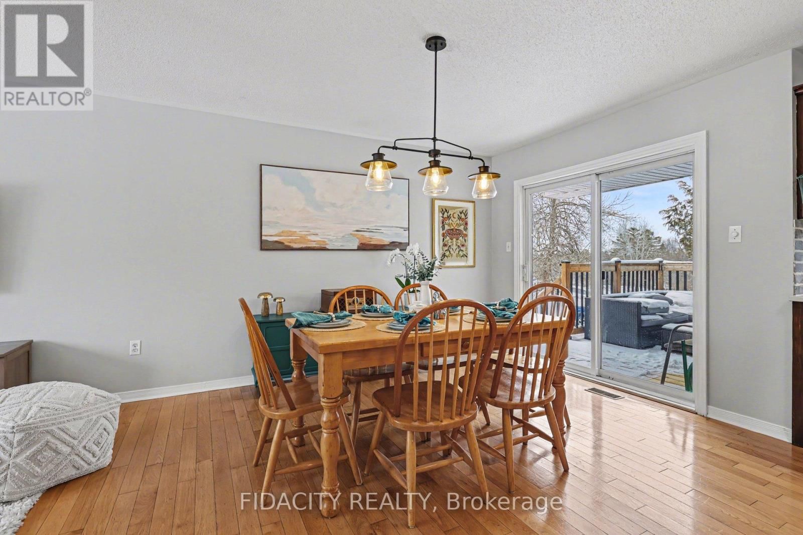 266 CLIFFORD CAMPBELL STREET Image 7