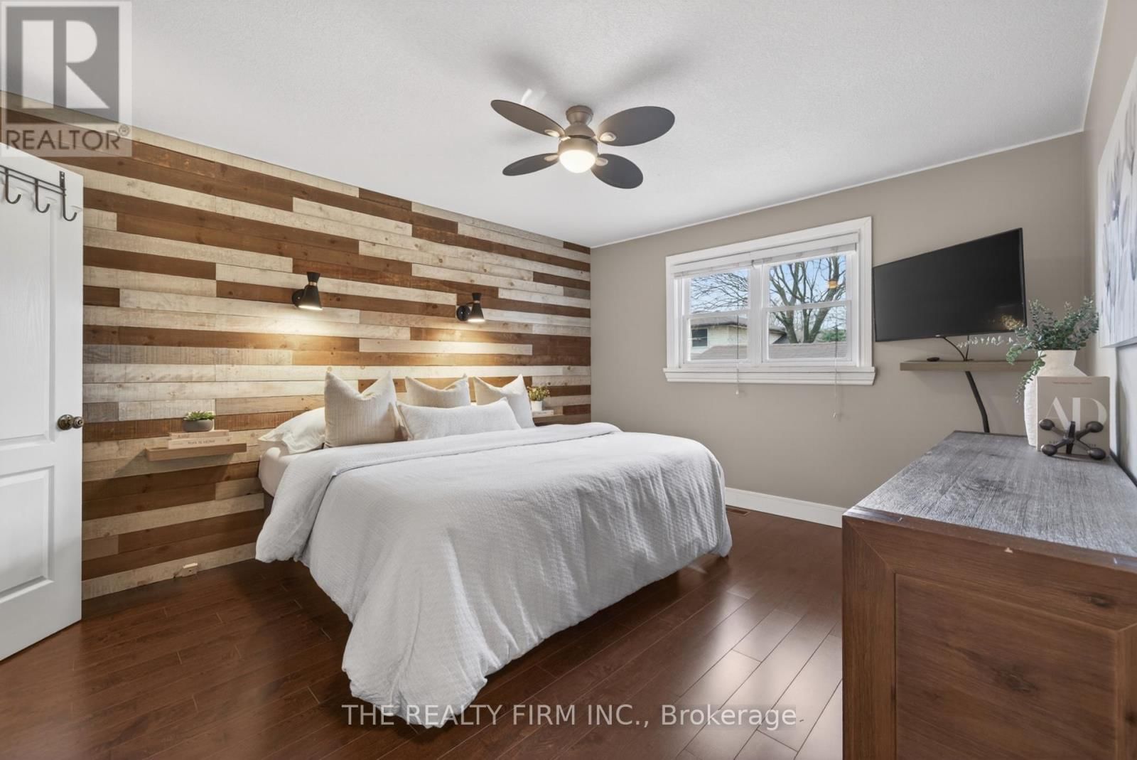 25 LA MANTIA AVENUE Image 15