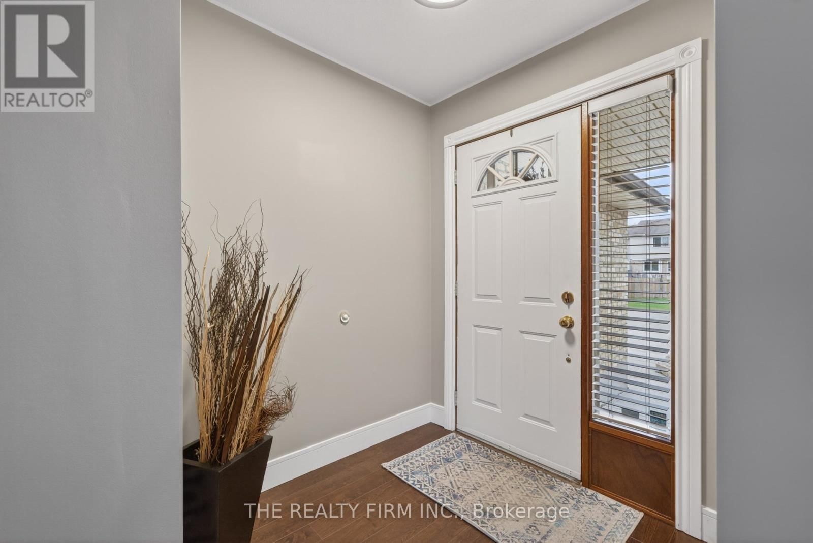 25 LA MANTIA AVENUE Image 2