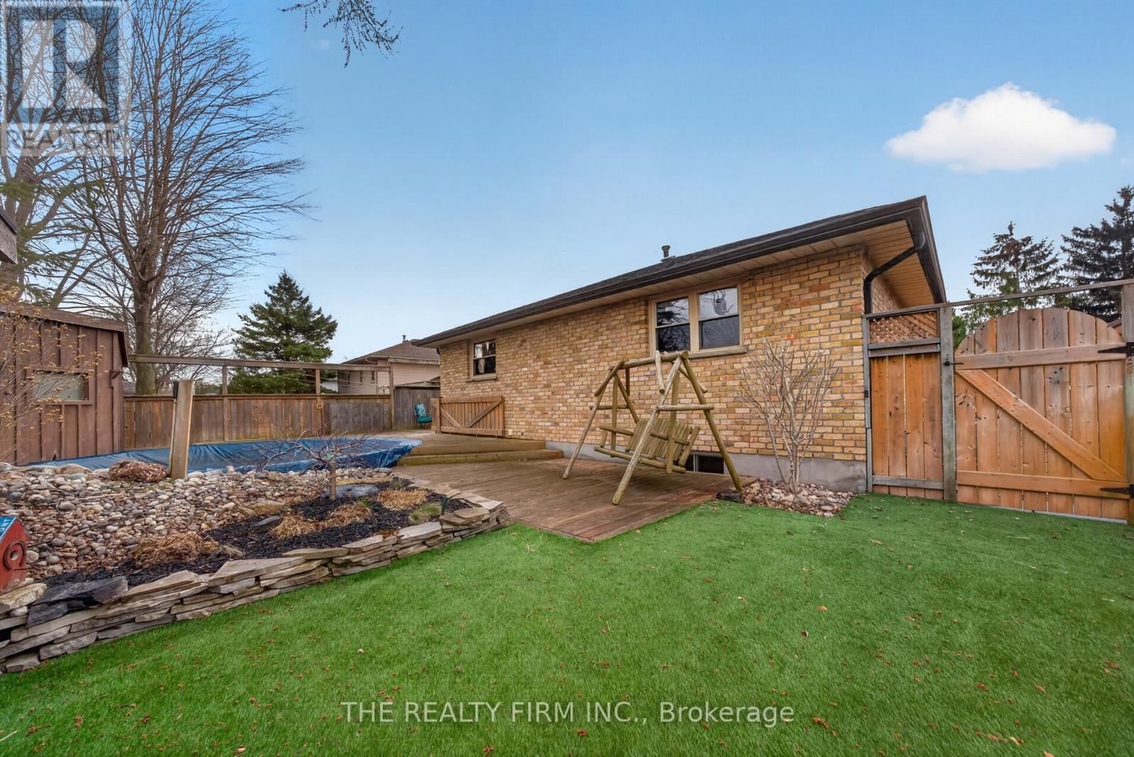 25 LA MANTIA AVENUE Image 41