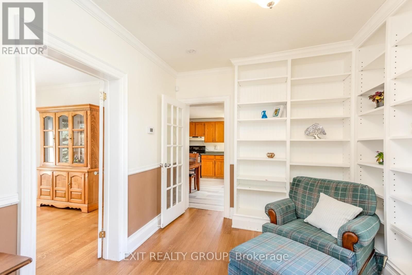 120 LORNE AVENUE Image 15