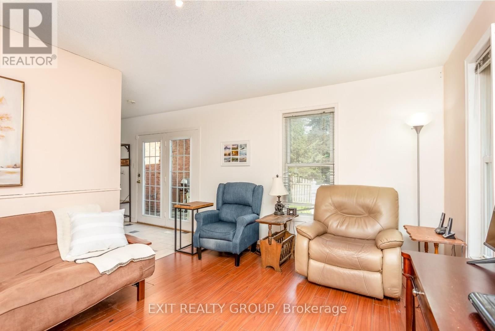 120 LORNE AVENUE Image 24