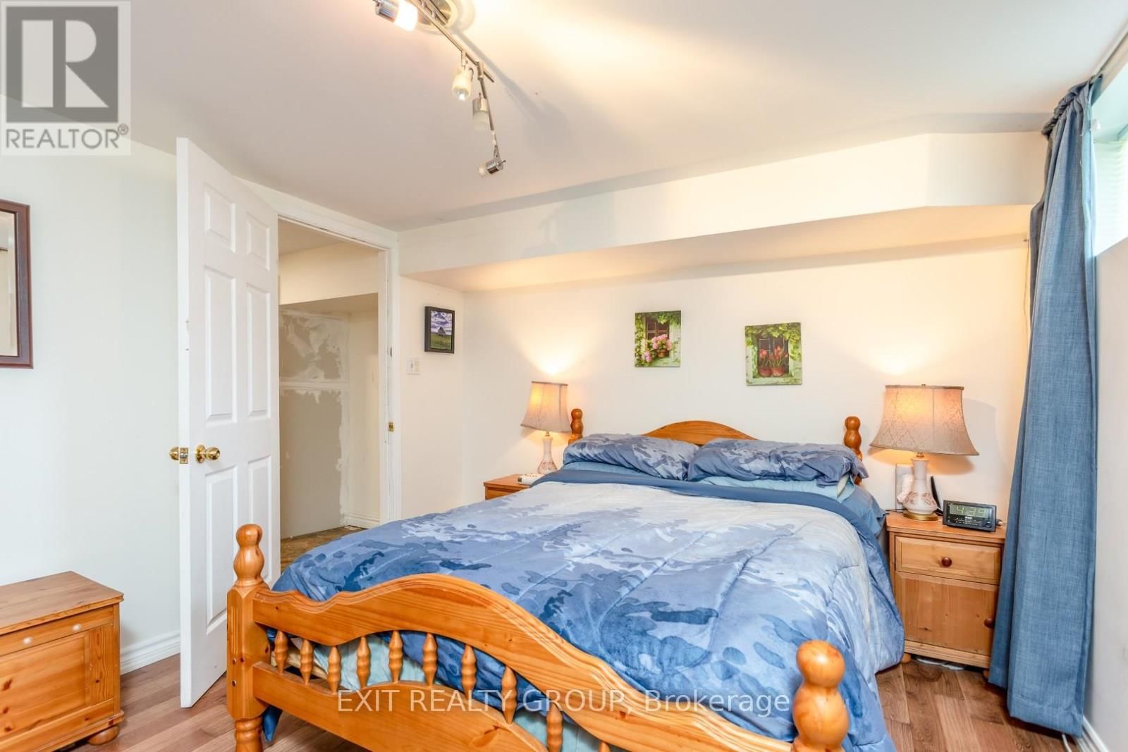 120 LORNE AVENUE Image 28