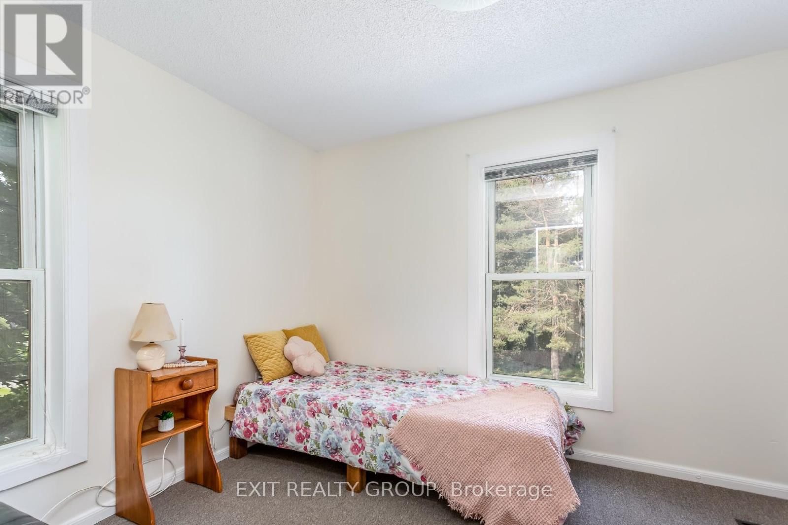 120 LORNE AVENUE Image 30