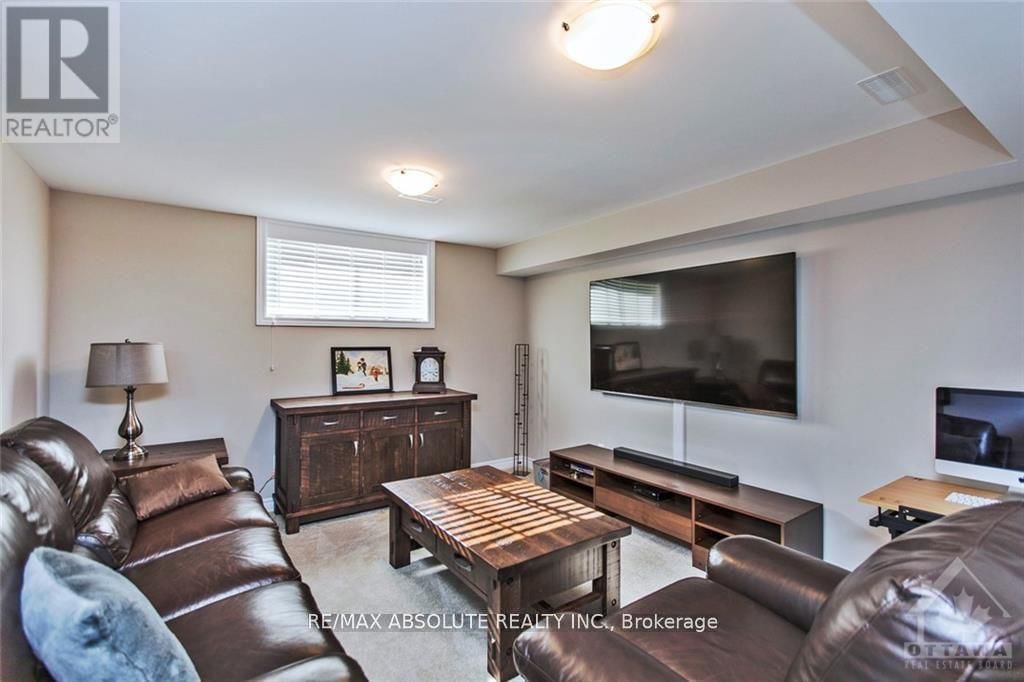 2500 WATERLILLY WAY Image 17