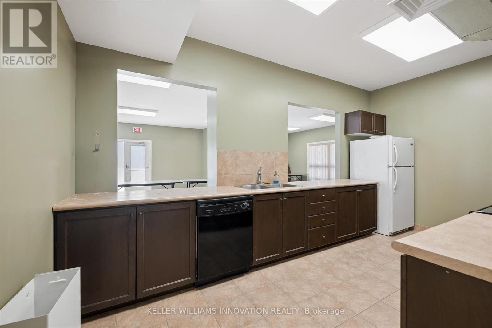 302C - 43 GOODWIN DRIVE Image 26