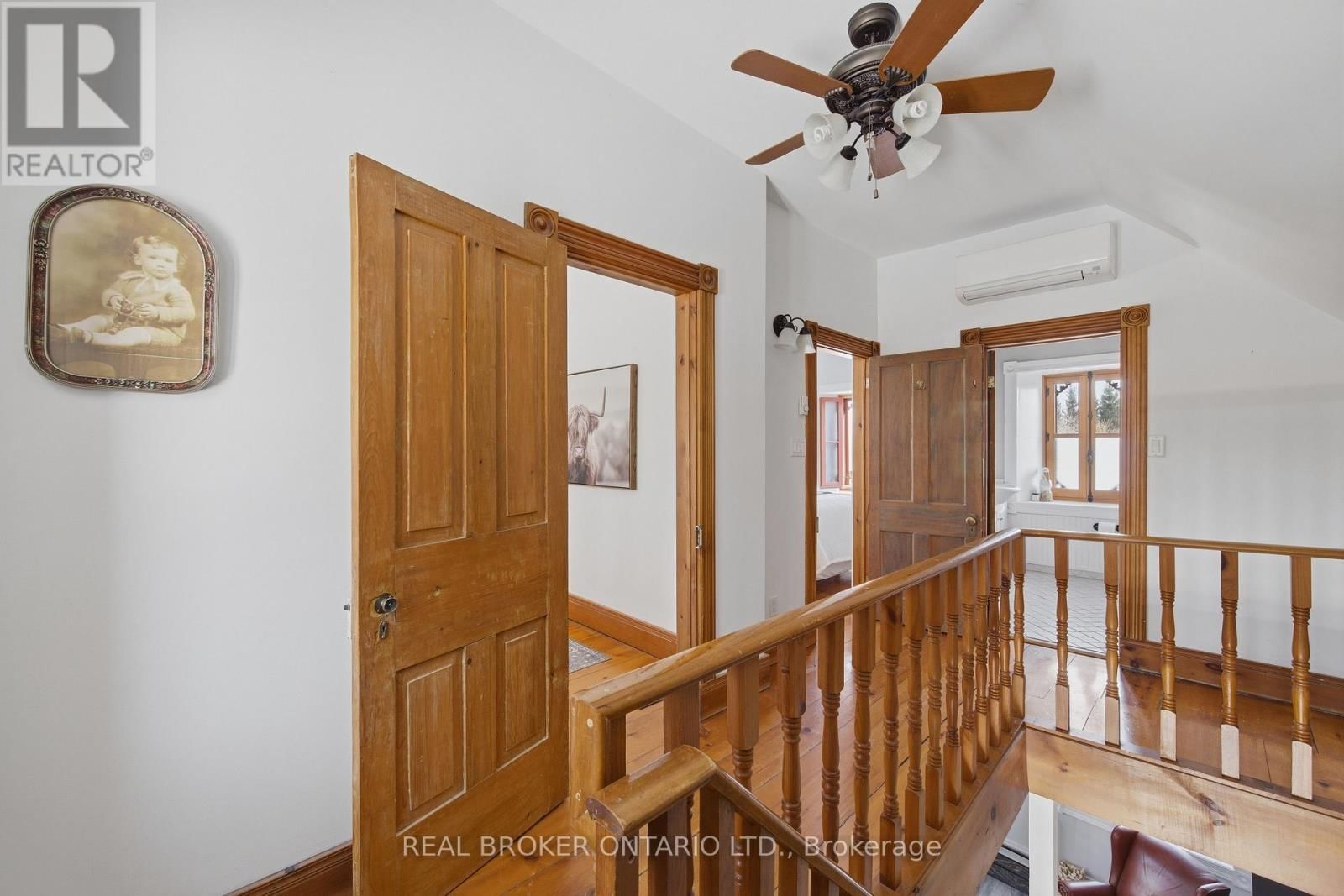 2090 BEACH ROAD Image 24