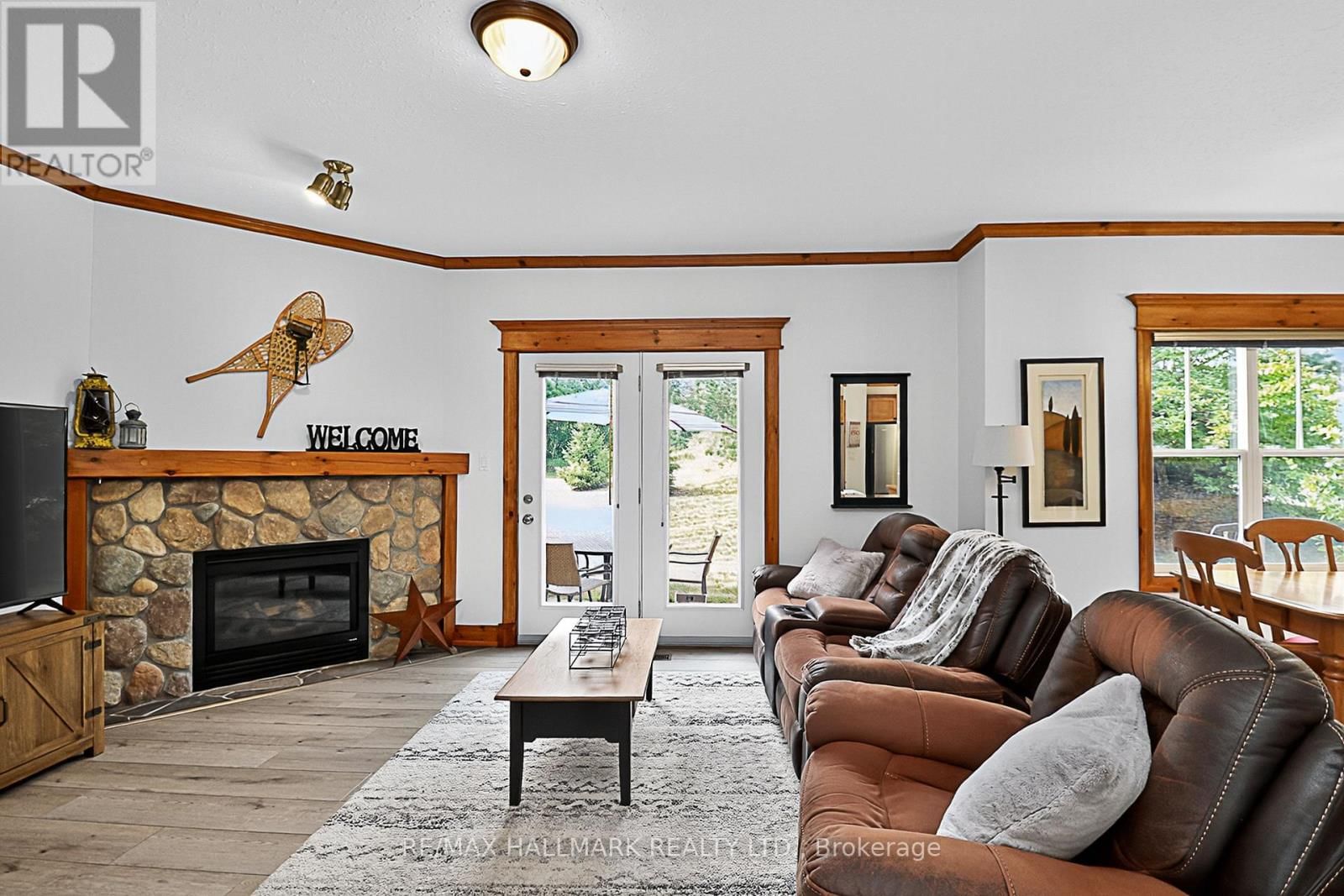 101 - 184 SNOWBRIDGE WAY Image 7