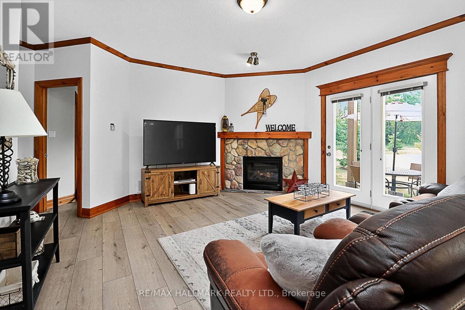 101 - 184 SNOWBRIDGE WAY Image 8