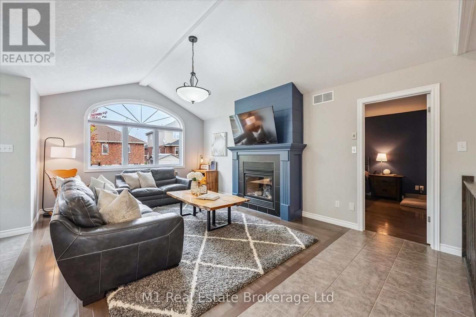 79 SPENCER DRIVE Image 17