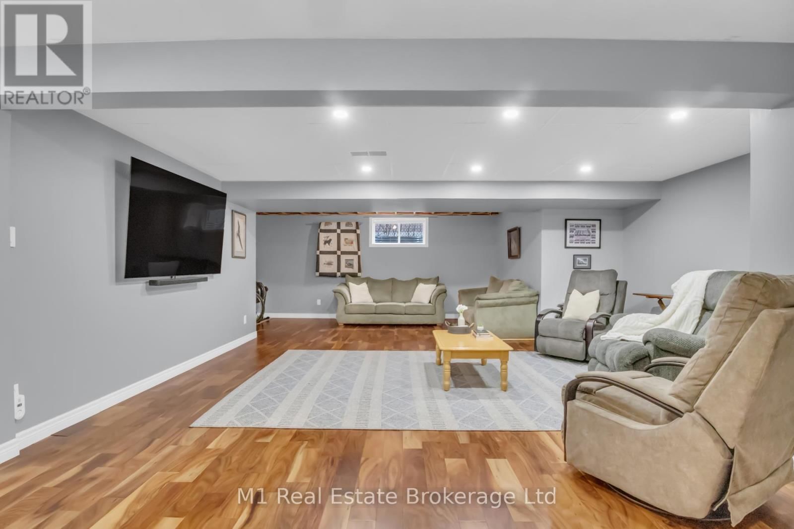 79 SPENCER DRIVE Image 33