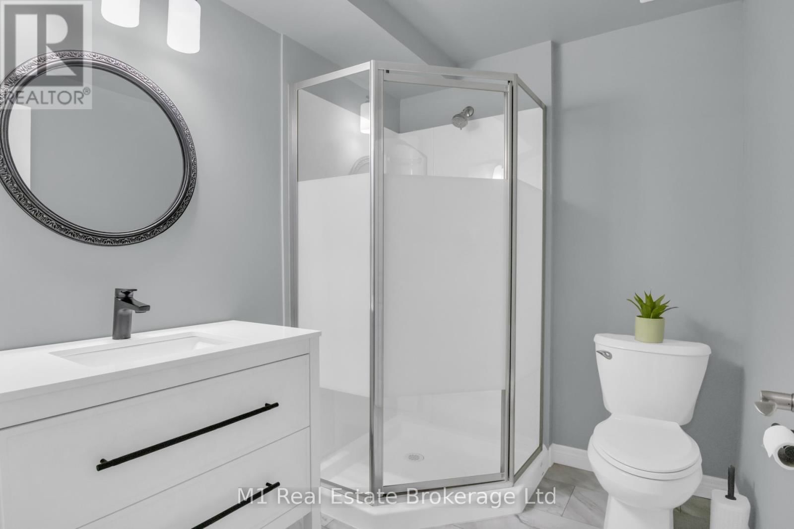 79 SPENCER DRIVE Image 35