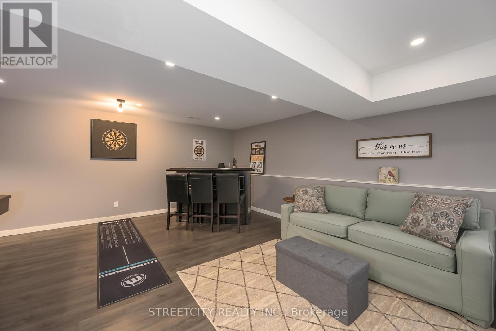 16 - 464 COMMISSIONERS ROAD WEST Image 25