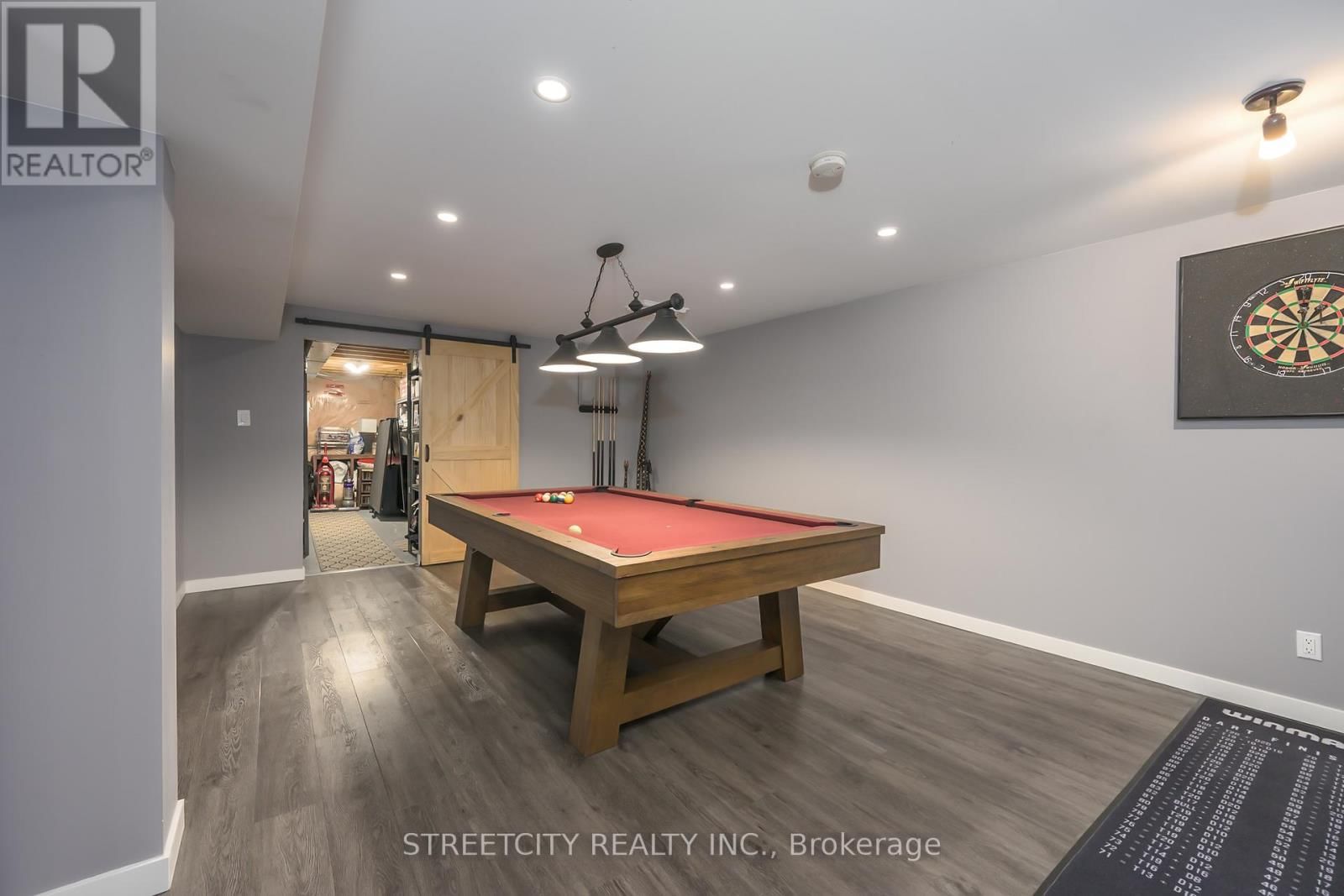 16 - 464 COMMISSIONERS ROAD WEST Image 29