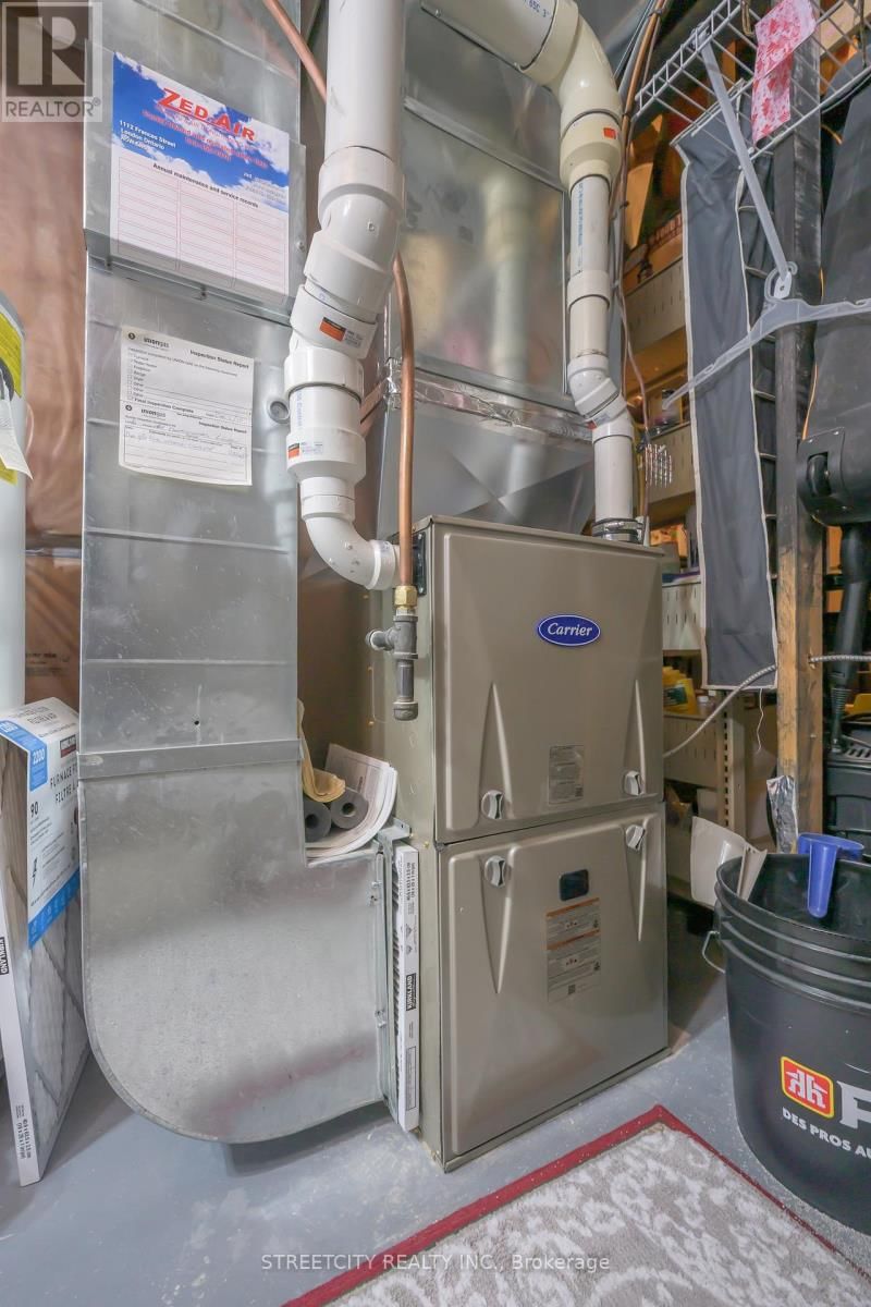 16 - 464 COMMISSIONERS ROAD WEST Image 31