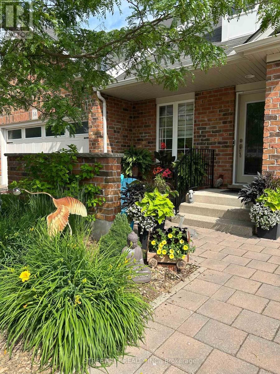 16 - 464 COMMISSIONERS ROAD WEST Image 4