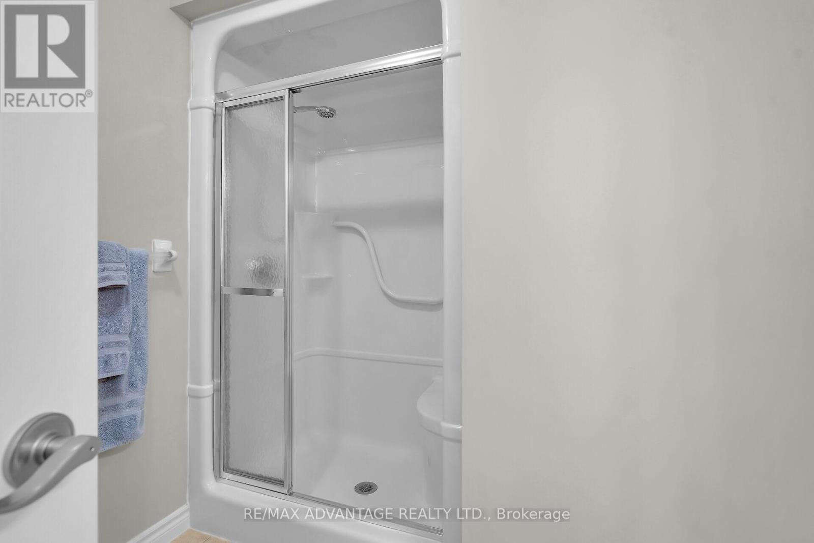 73 - 869 WHETHERFIELD STREET Image 26