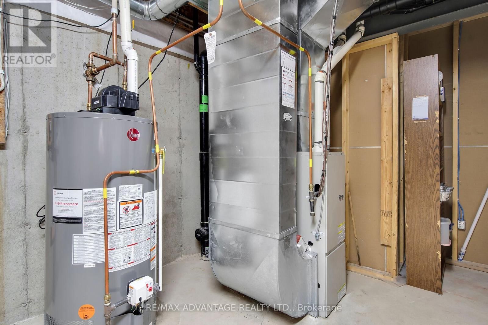 73 - 869 WHETHERFIELD STREET Image 39