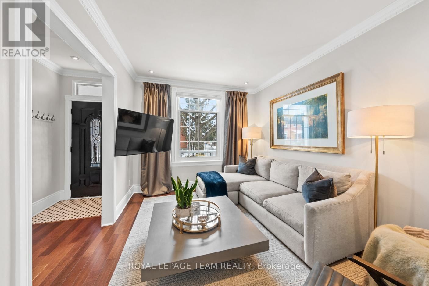 529 MCLEOD STREET Image 7