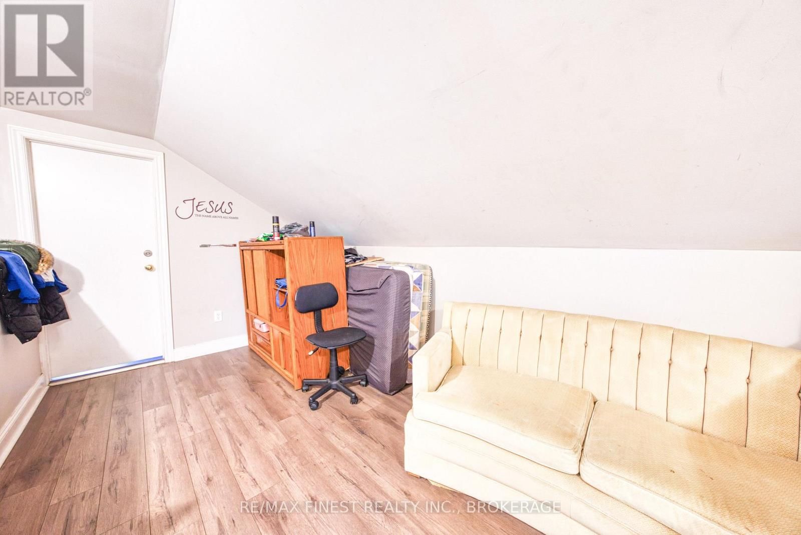 1348 PRINCESS STREET Image 13