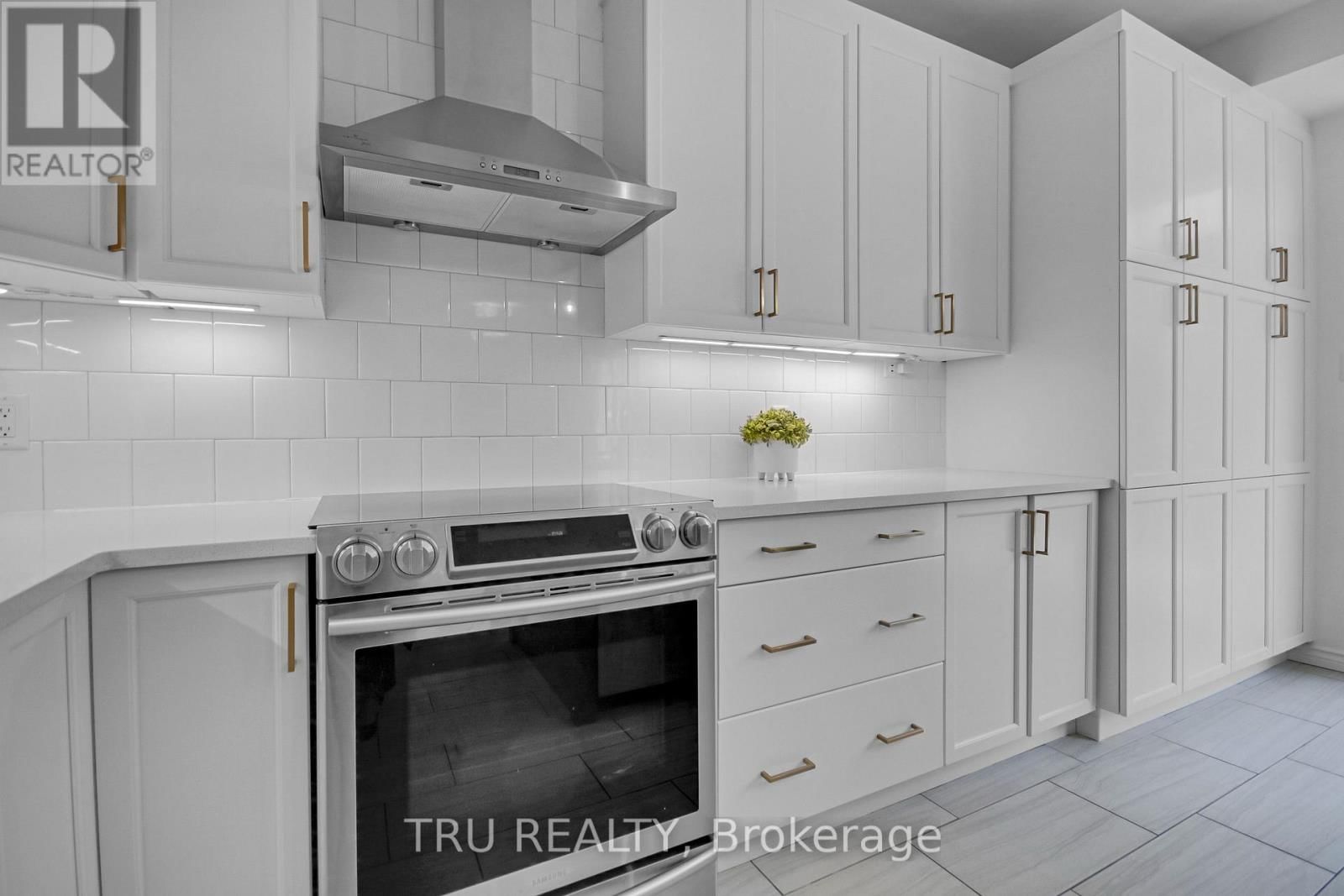 320 ECKERSON AVENUE Image 14