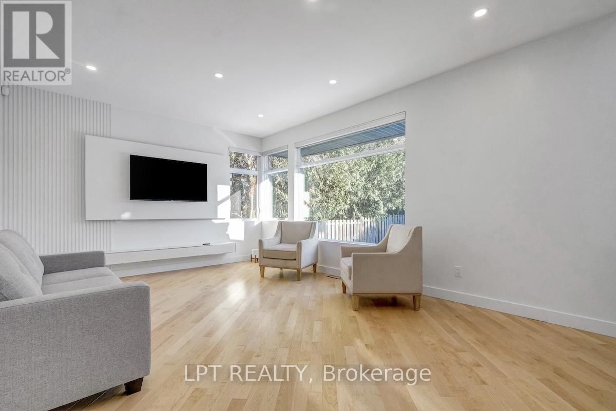 298 CRESTVIEW ROAD Image 13